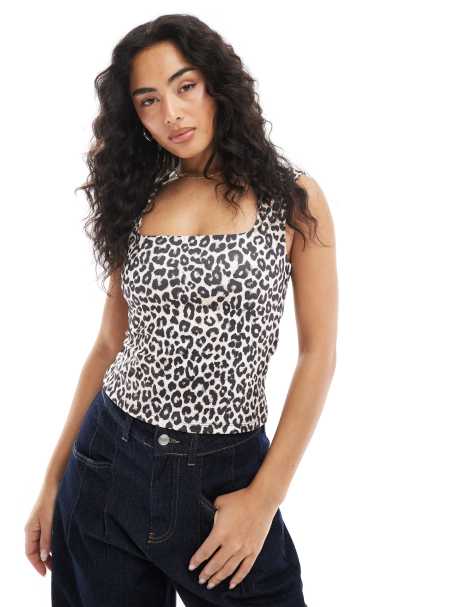 Vero Moda – Top na ramiączkach z dekoltem karo w panterkę - view 1
