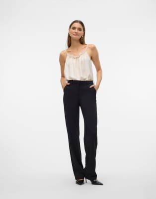 Vero Moda Trousers in black
