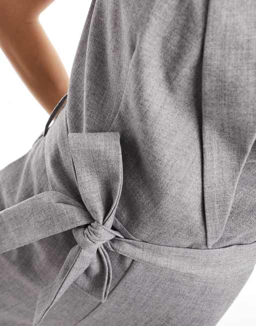 Vero Moda - Tuta jumpsuit sartoriale senza maniche grigia con cintura , 3 di 4