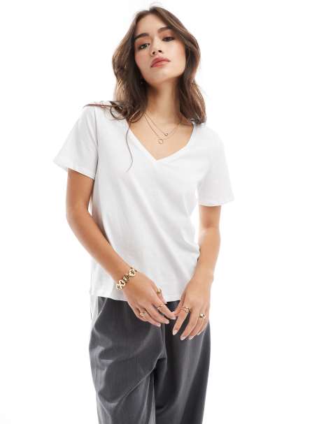 Vero Moda V neck t-shirt in white - view 1