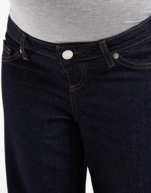 Vero Moda - Vaqueros premamá Tessa de pernera ancha con banda sobre el vientre en denim azul oscuro, 4 de 5