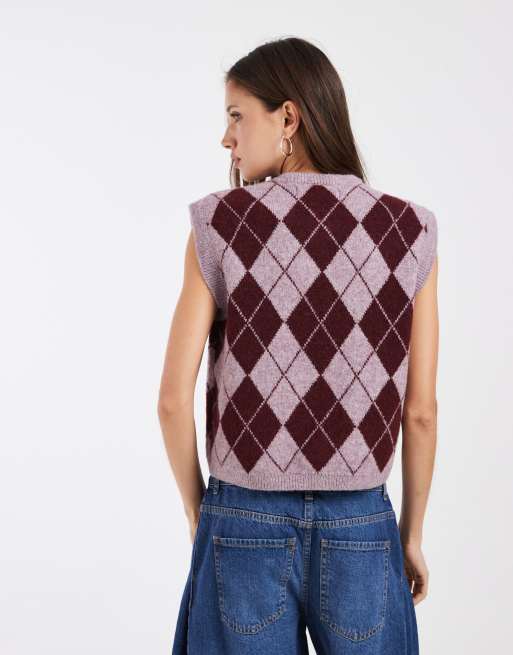 Vero Moda verkürzte Strickweste mit rosa und burgunderrotem Argyle-Karomuster, 4 von 4