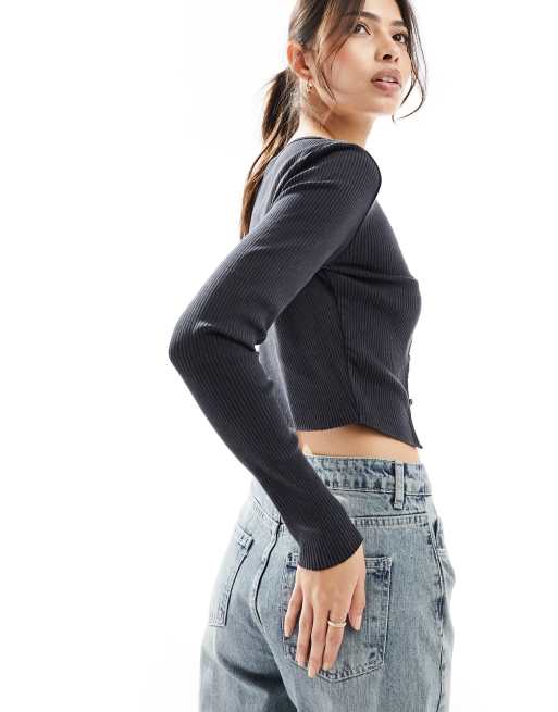 Vero Moda - Vest met asymmetrische knoopsluiting en acid wash in grijs, 4 van 4