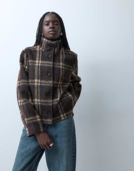 Vero Moda veste courte à col cheminée à carreaux marron chocolat, 2 de 4
