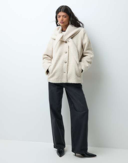 Vero Moda veste en bouclé à détail écharpe couleur crème, 3 de 5