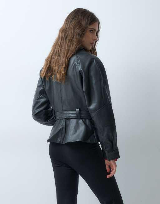 Vero Moda veste portefeuille enduite à taille nouée en noir, 4 de 5