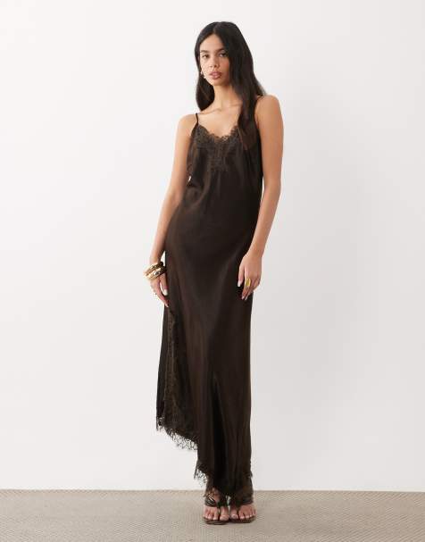 Vero Moda - vestido midi asimétrico de tirantes finos con detalle de encaje en marrón chocolate - view 1