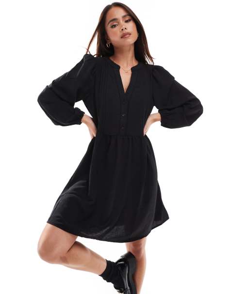 Vero Moda - Vestito grembiule corto nero con scollo a V e maniche a sbuffo - view 1