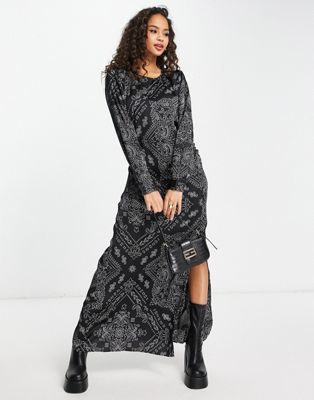 Vero Moda satin ruched maxi dress with split in black paisley print - ASOS Price Checker