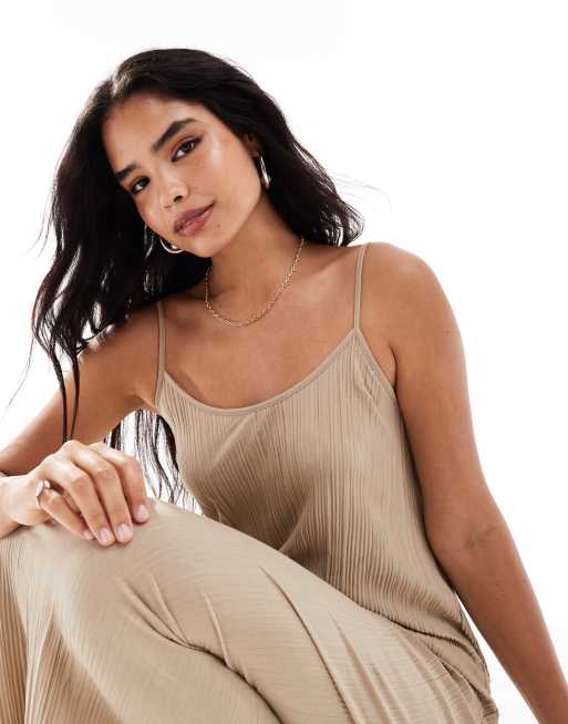 Vero Moda - Vestito lungo in jersey plissé beige con fondo asimmetrico, 2 di 4