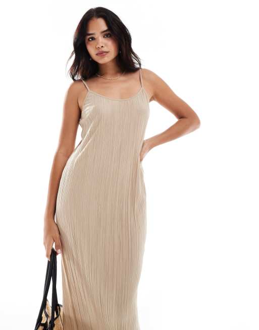 Vero Moda - Vestito lungo in jersey plissé beige con fondo asimmetrico, 3 di 4