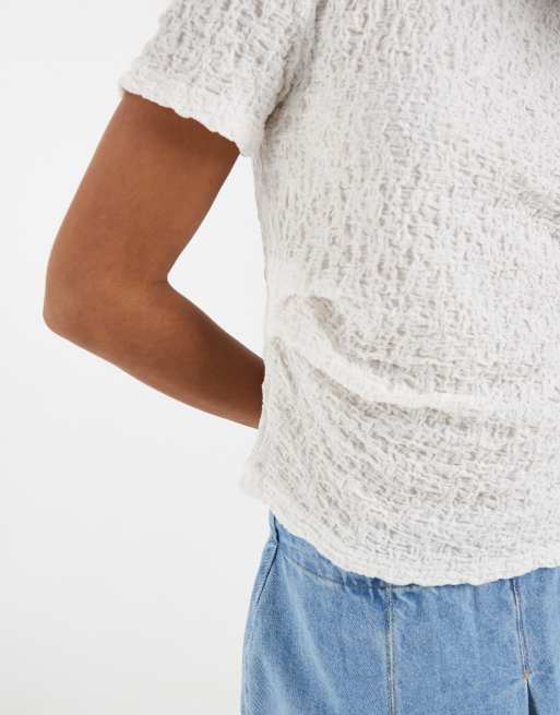 Vero Moda – Vit, asymmetrisk topp med krinklad textur och ryschad detalj, 4 av 4