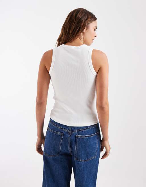 Vero Moda – Vitt, ribbat linne med broderat solrosmönster, 3 av 4