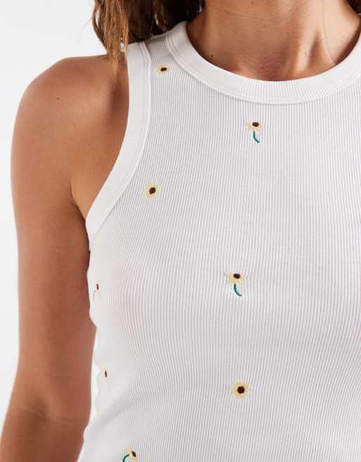 Vero Moda – Vitt, ribbat linne med broderat solrosmönster, 4 av 4