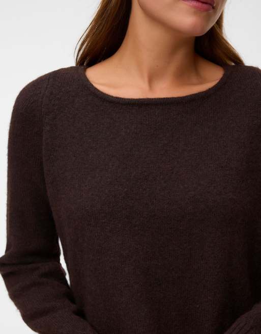 Vero Moda Viva minikjole med bådudskæring, lange ærmer og oversized pasform i brun, 4 af 5