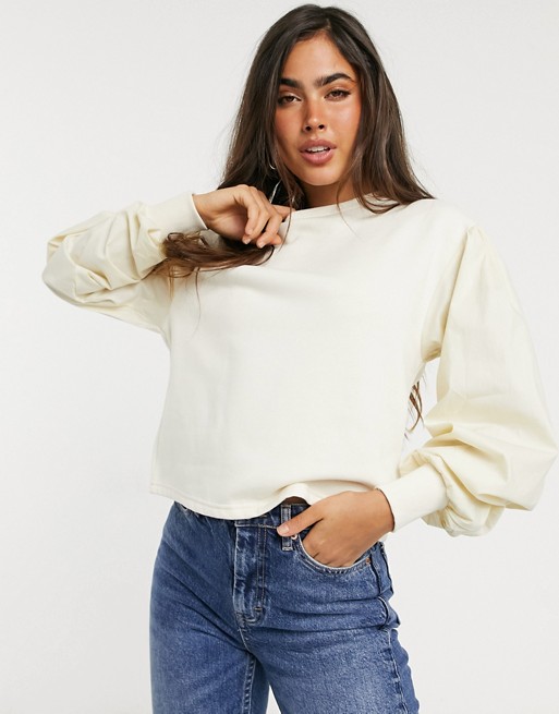 Vero Moda sweatshirt with volume sleeves in cream