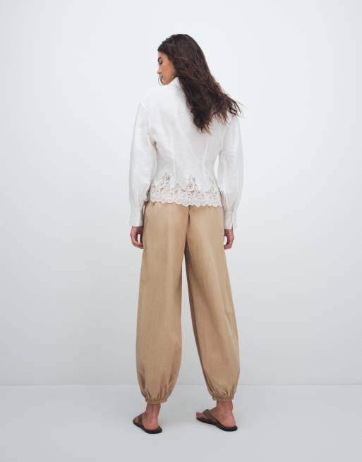 Vero Moda - Volumineuze broek met ballonpijpen en elastische taille in beige, 3 van 7
