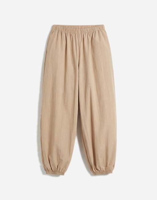Vero Moda - Volumineuze broek met ballonpijpen en elastische taille in beige, 6 van 7