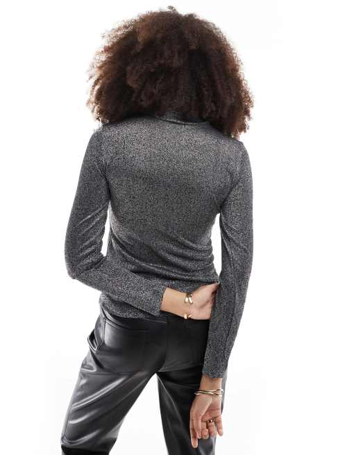 Vero Moda – Warstwowy dżersejowy top z golfem w srebrnym brokatowym kolorze, 2 z 4