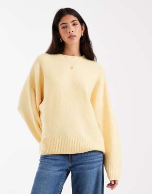 Vero Moda - Weicher Pullover in Goldgelb mit Rundhalsausschnitt