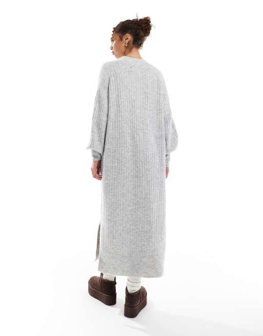 Vero Moda – Weiches, geripptes Oversize-Pulloverkleid in Hellgrau