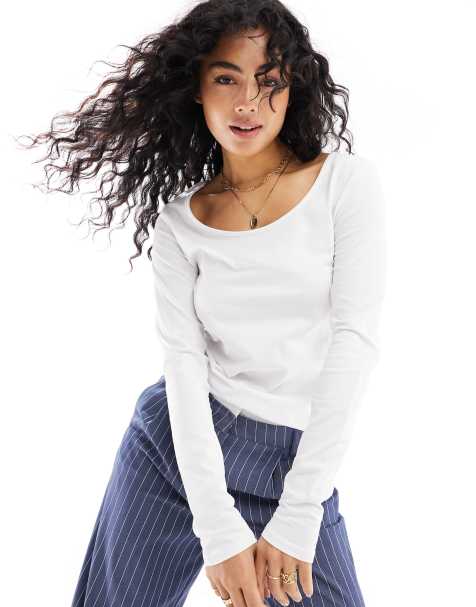 Vero Moda – Weiches, langärmliges Oberteil in Weiß mit U-Ausschnitt - view 1