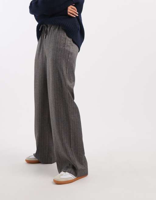 Vero Moda – Weit geschnittene Dad-Hose in grau meliert mit Nadelstreifen und Kordelzugbund, 2 von 5