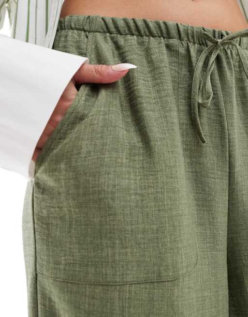 Vero Moda – Wiązane w talii spodnie z szerokimi nogawkami w kolorze khaki, 2 z 5