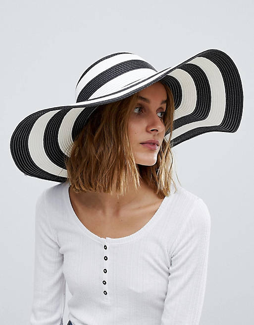 Vero Moda Wide Brim Straw Hat