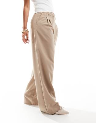 Vero Moda wide leg dad trousers in beige-Neutral