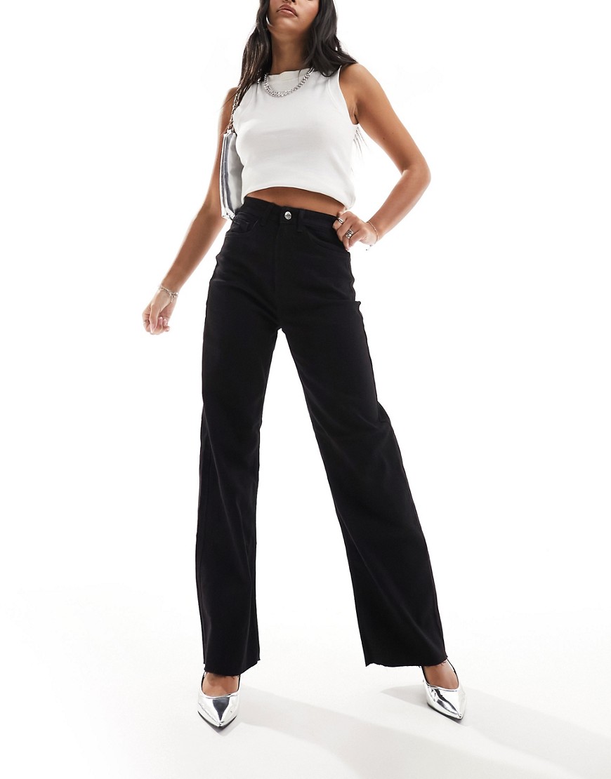 wide leg jeans with washed pinstripe in black