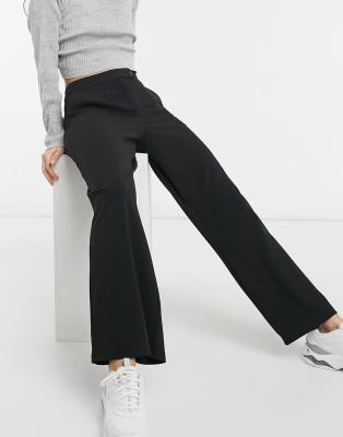 Dejlig aluminium Løft dig op Vero Moda wide leg pants in black | ASOS