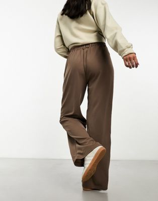 Vero Moda wide leg pants in brown | ASOS
