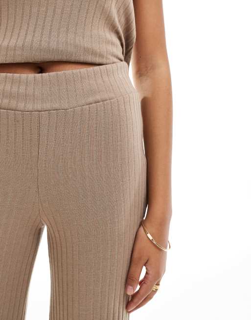 Vero Moda wide leg ribbed jersey pants in beige (part of a set), 2 of 5