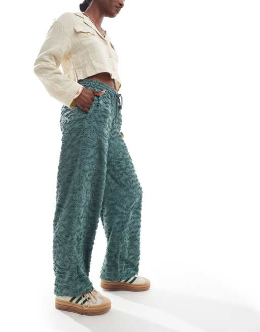 Vero Moda wide leg tie waist pants with textured applique in green, 5 of 5