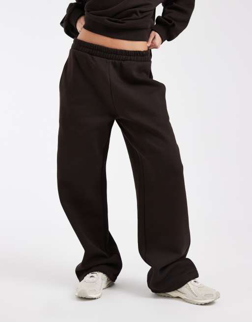 Vero Moda wide leg trackies in chocolate brown (part of a set), 2 of 5