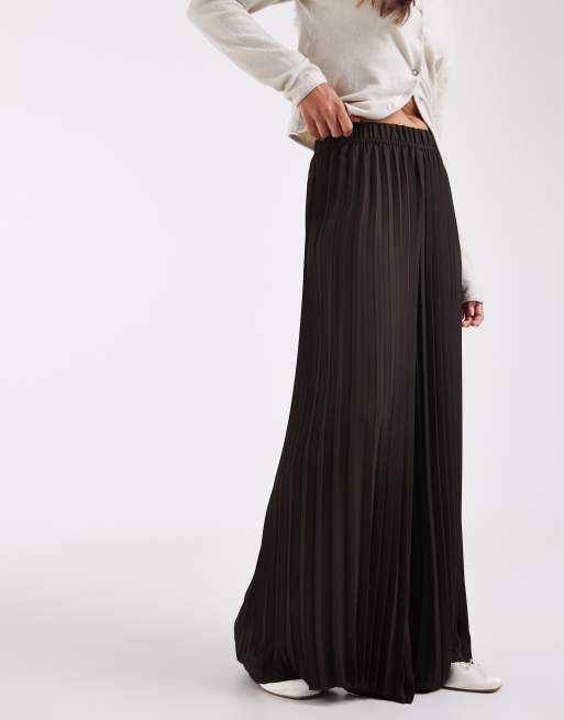 Vero Moda wijde geweven plissébroek in chocoladebruin, 2 van 5