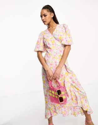 Vero Moda wrap front maxi tea dress in pink floral | ASOS