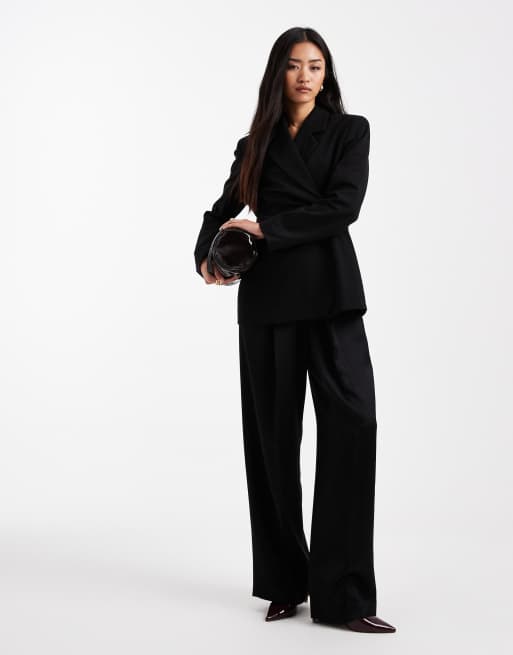 Vero Moda wrap front tailored blazer in black, 2 of 4