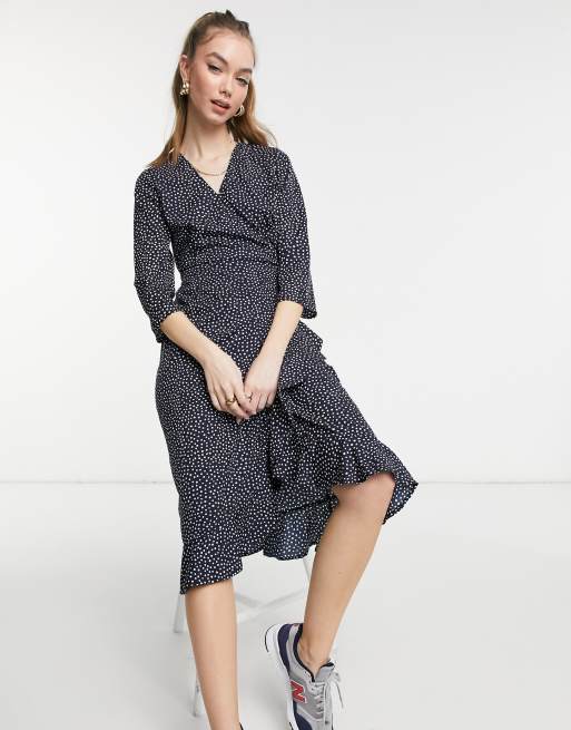 Vero moda 2025 dotted wrap dress