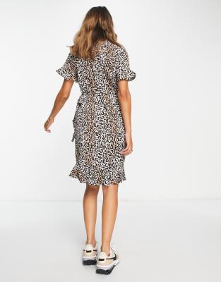 Vero Moda wrap mini dress in leopard print