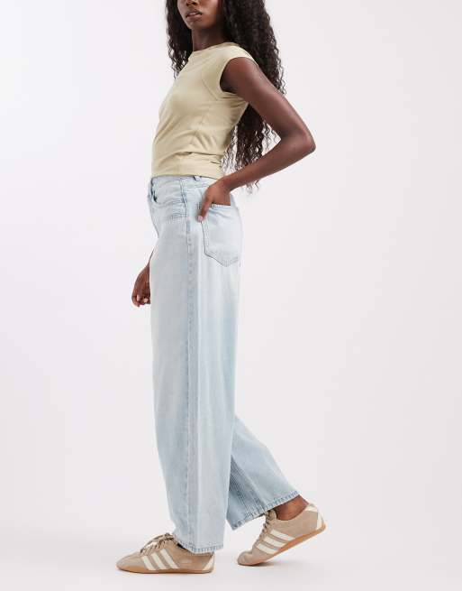 Vero Moda Zelda high rise barrel leg jeans with seam detail in light blue denim, 3 of 5