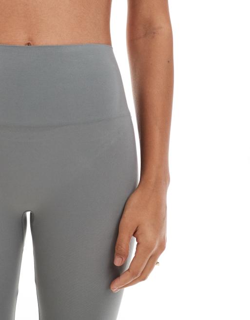 Vero Moda – Zielone bezszwowe legginsy, część zestawu, 4 z 5