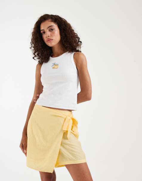 Vero Moda – Złotożółte teksturowane spódnicospodnie z gniecionego materiału z wiązaniem z przodu - view 1