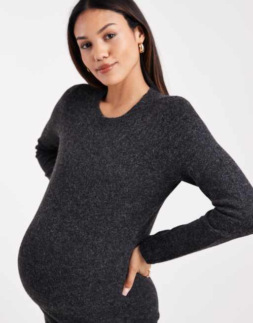 Vero Moda - Zwangerschapskleding - Zachte gebreide mini-jurk met ronde hals in gemêleerd zwart, 3 van 4
