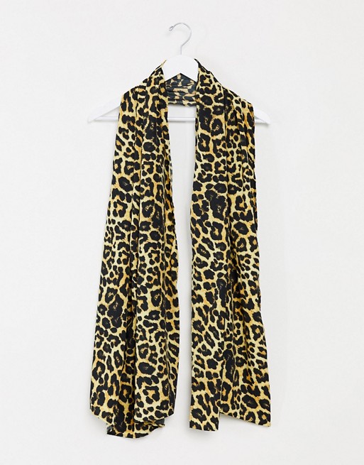 Verona chiffon maxi headscarf in leopard print