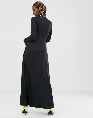 simple long sleeve gown