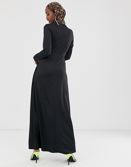 Super Verona - Maxi-jurk met lange mouwen en knopen in zwart | ASOS ZC-61