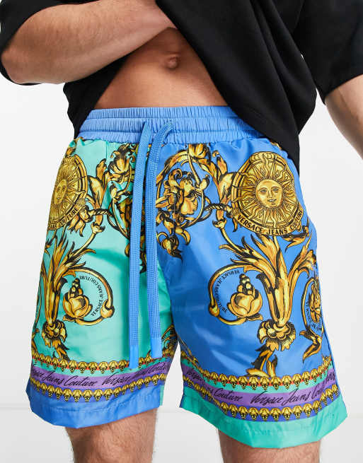 Versace Jeans Couture – Flerfärgade barockmönstrade shorts i nylon