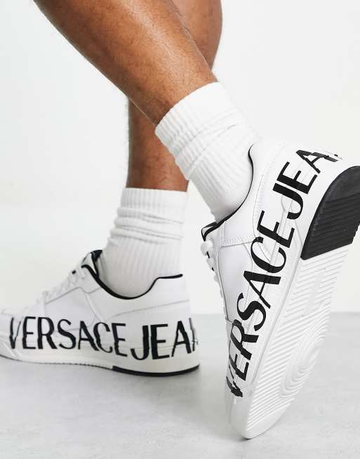 Versace Jeans Couture print court sneakers in white, 3 of 4
